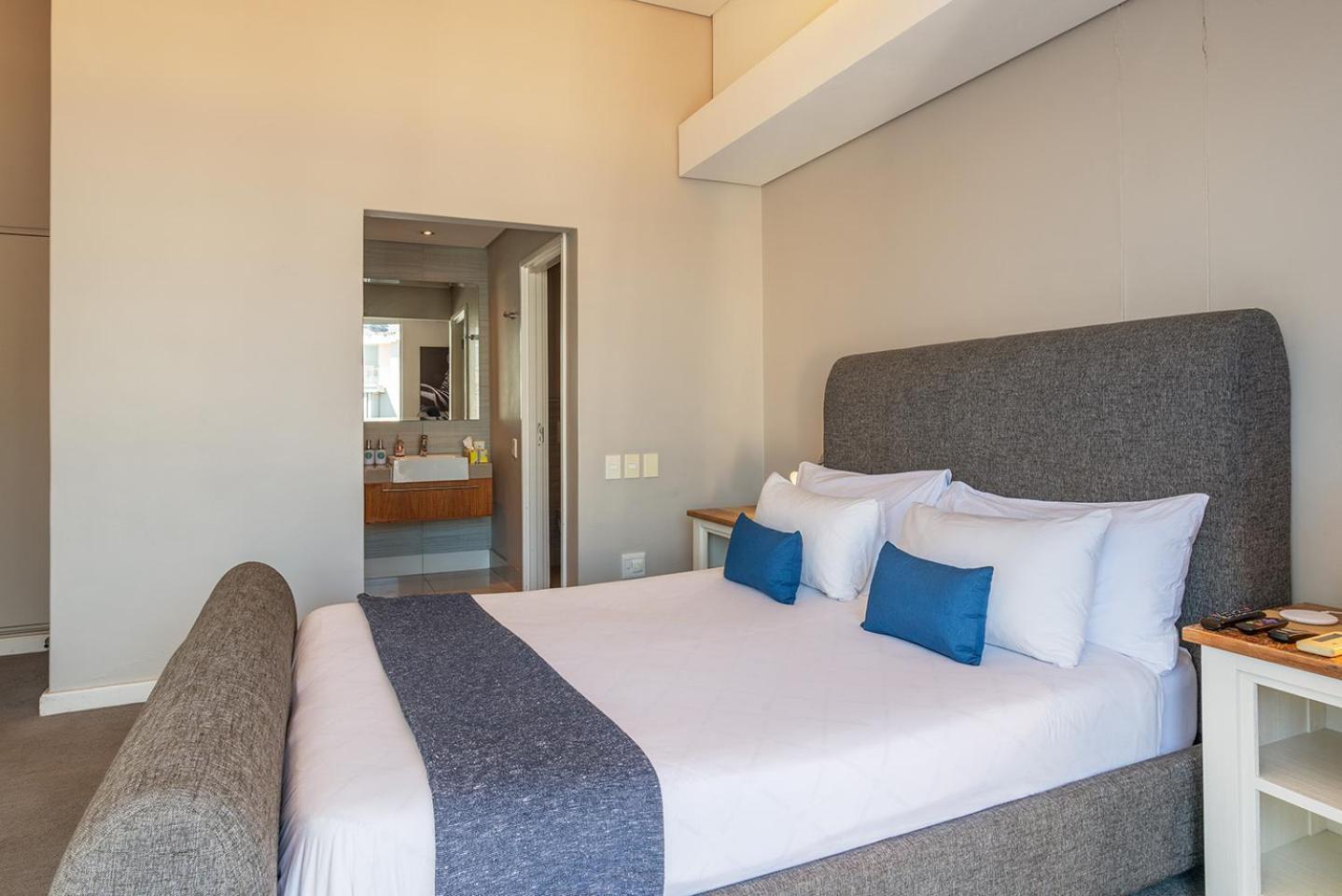 V&a Waterfront Luxury By Nivar