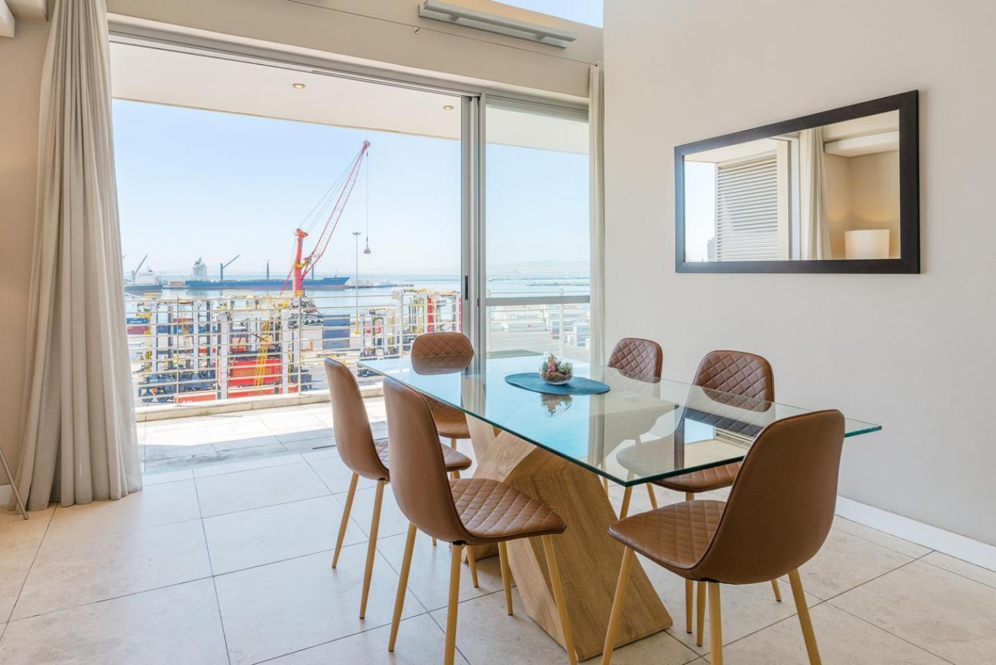 V&a Waterfront Luxury By Nivar Kaapstad